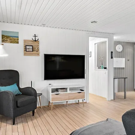 Awesome In With Kitchen Nyaraló