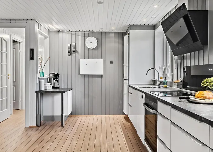 Prázdninový dům Awesome In With Kitchen *